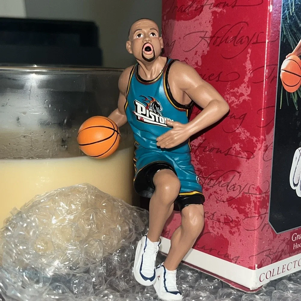 Hallmark 1998 Vintage Ornament Grant Hill Hoop Stars # 4 Series EUC